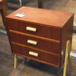 187 7314 CHEST OF DRAWERS
